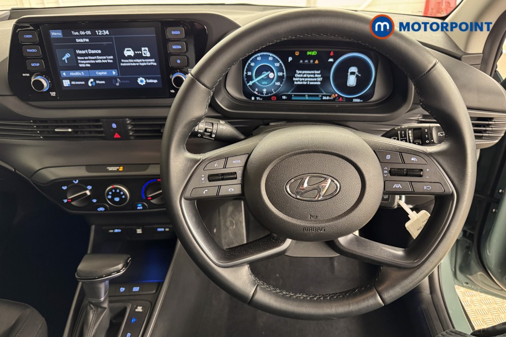 Hyundai Bayon Se Connect Automatic Petrol-Electric Hybrid SUV - Stock Number (1538568) - 1st supplementary image
