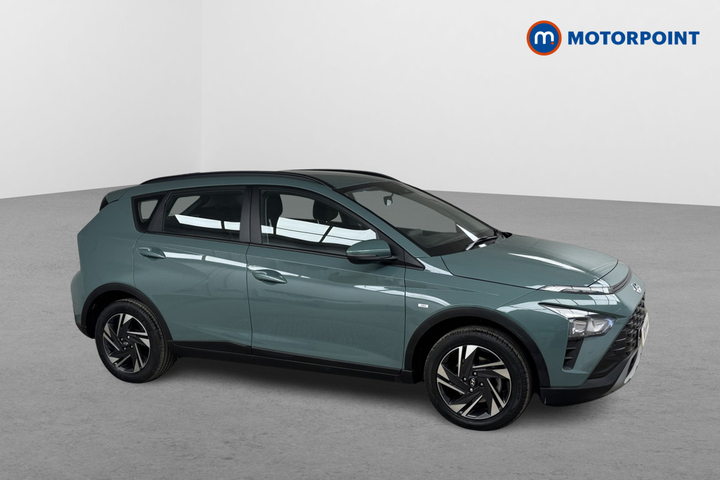 Hyundai Bayon Se Connect Automatic Petrol-Electric Hybrid SUV - Stock Number (1538568) - Drivers side front corner