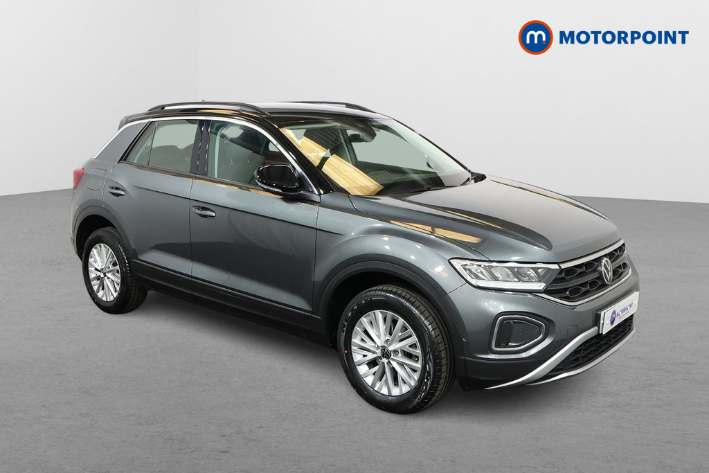 Volkswagen T-Roc Life Automatic Petrol SUV - Stock Number (1538658) - Drivers side front corner