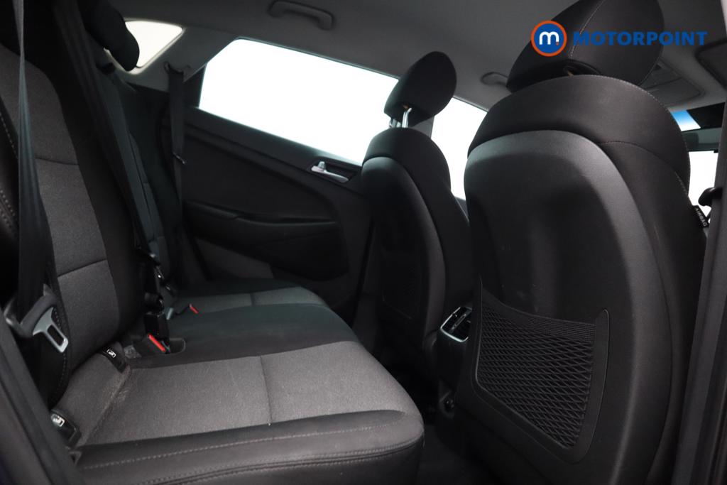 Hyundai Tucson Se Nav Manual Diesel SUV - Stock Number (1538760) - 9th supplementary image