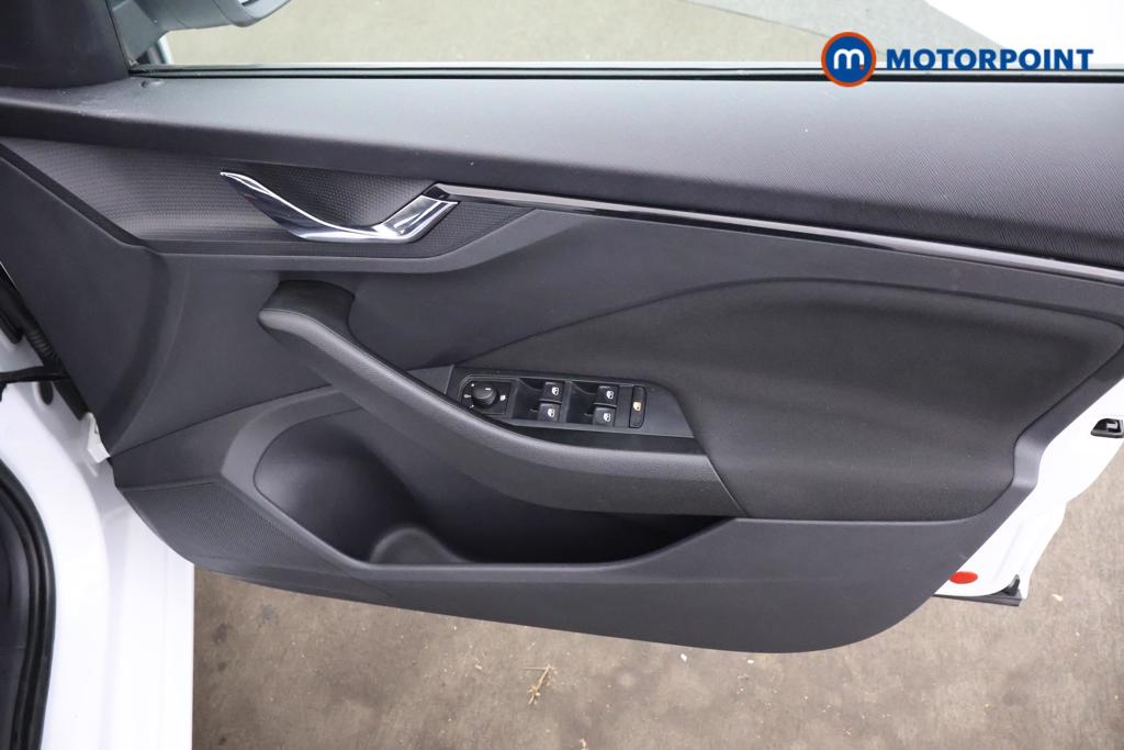 Skoda Scala SE Manual Petrol Hatchback - Stock Number (1539356) - 9th supplementary image
