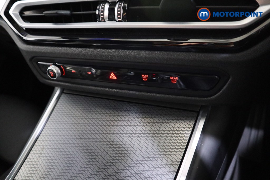 BMW 3 Series M Sport Automatic Petrol Plug-In Hybrid Estate - Stock Number (1540132) - 8th supplementary image