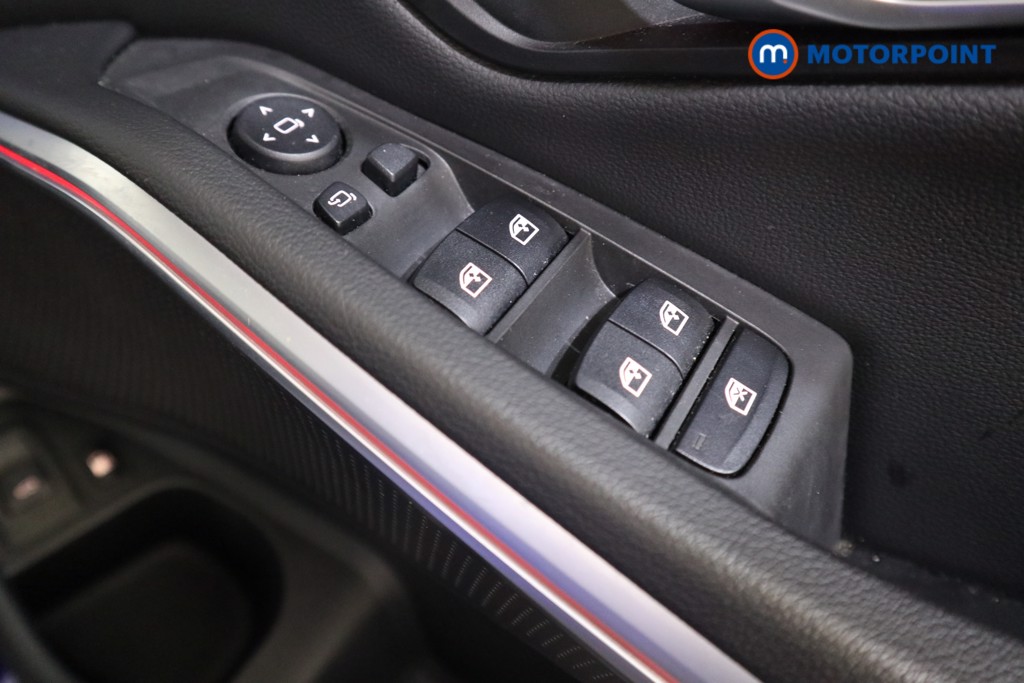 BMW 3 Series M Sport Automatic Petrol Plug-In Hybrid Estate - Stock Number (1540132) - 12th supplementary image
