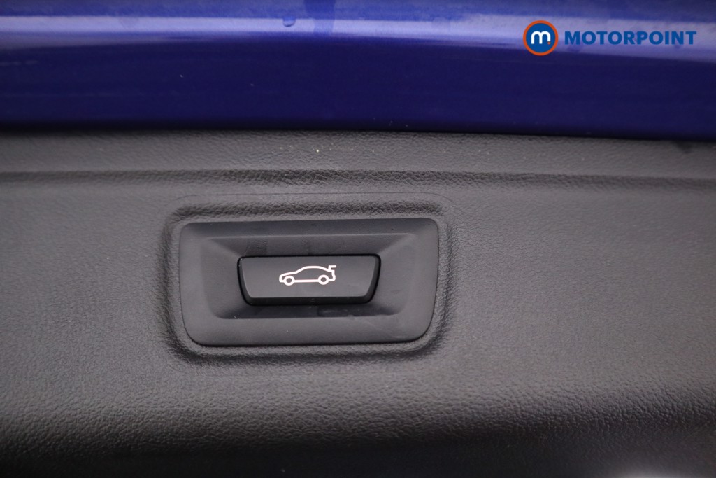 BMW 3 Series M Sport Automatic Petrol Plug-In Hybrid Estate - Stock Number (1540132) - 17th supplementary image
