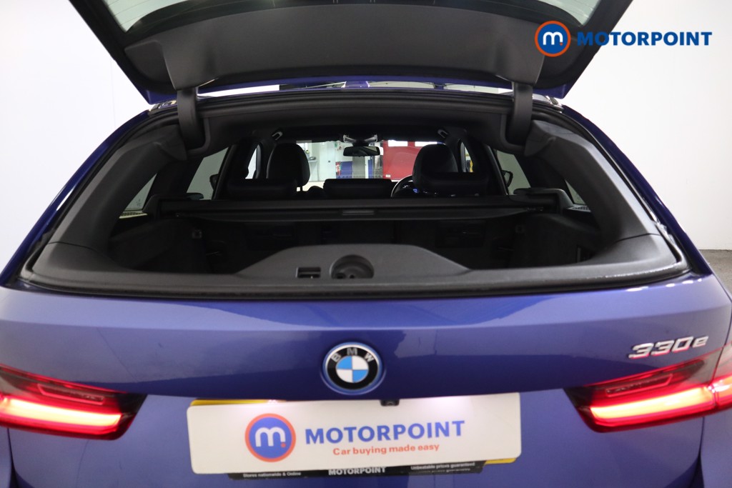 BMW 3 Series M Sport Automatic Petrol Plug-In Hybrid Estate - Stock Number (1540132) - 18th supplementary image