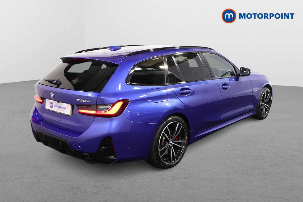 BMW 3 Series M Sport Automatic Petrol Plug-In Hybrid Estate - Stock Number (1540132) - Drivers side rear corner