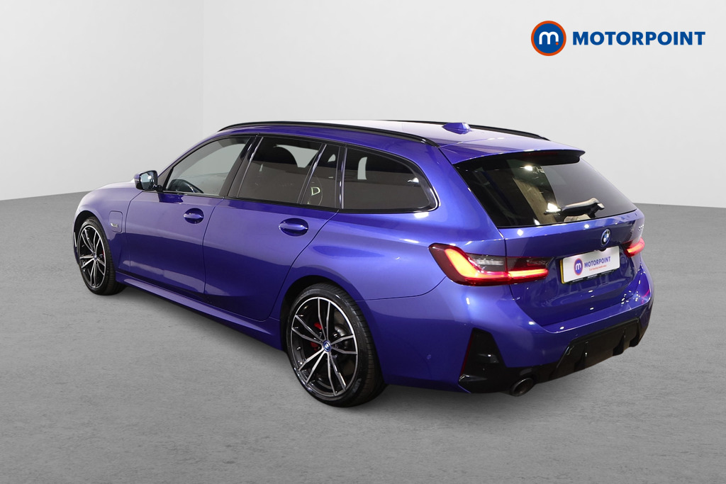 BMW 3 Series M Sport Automatic Petrol Plug-In Hybrid Estate - Stock Number (1540132) - Passenger side rear corner