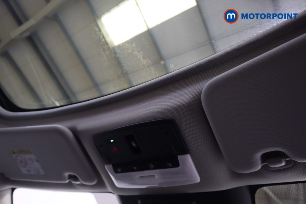 Nissan Qashqai N-Connecta Manual Petrol SUV - Stock Number (1540226) - 6th supplementary image
