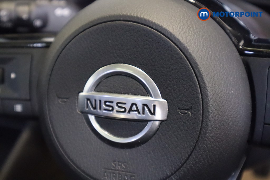 Nissan Qashqai N-Connecta Manual Petrol SUV - Stock Number (1540226) - 10th supplementary image