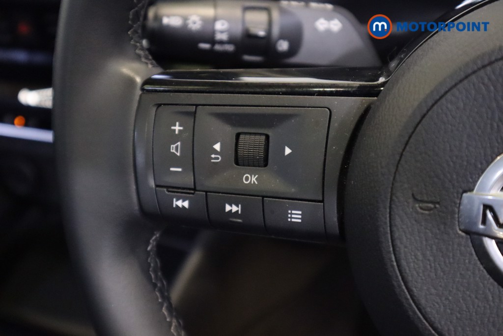 Nissan Qashqai N-Connecta Manual Petrol SUV - Stock Number (1540226) - 11th supplementary image