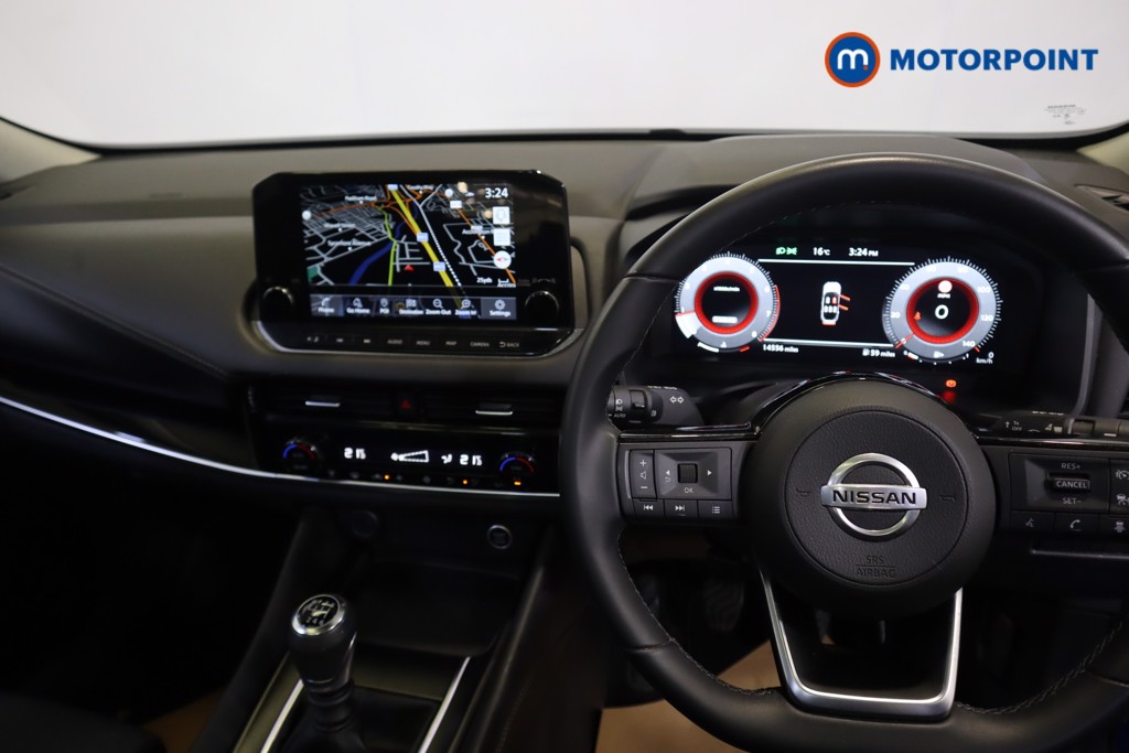 Nissan Qashqai N-Connecta Manual Petrol SUV - Stock Number (1540226) - 1st supplementary image