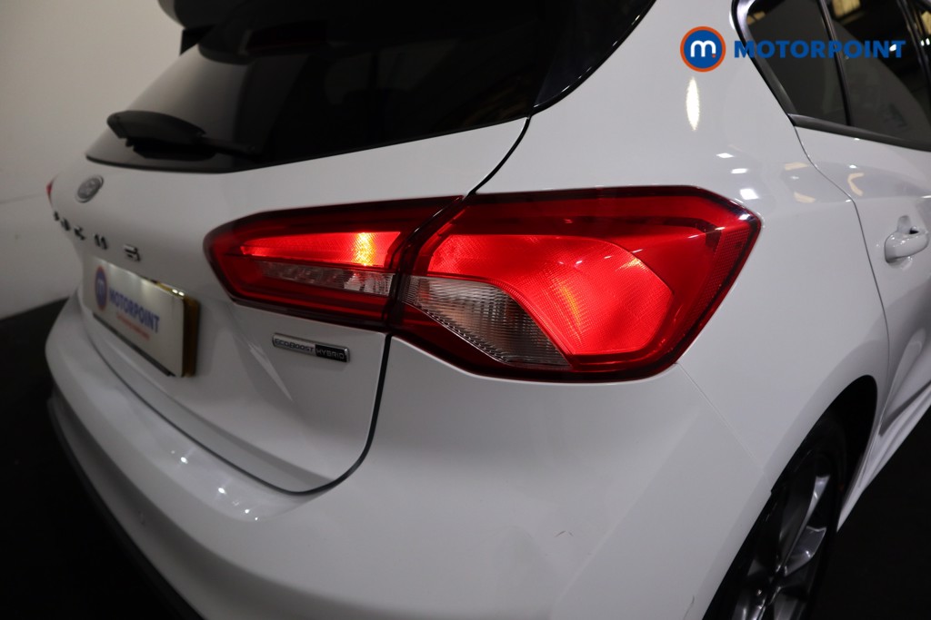 Ford Focus St-Line Edition Manual Petrol-Electric Hybrid Hatchback - Stock Number (1540407) - 21st supplementary image