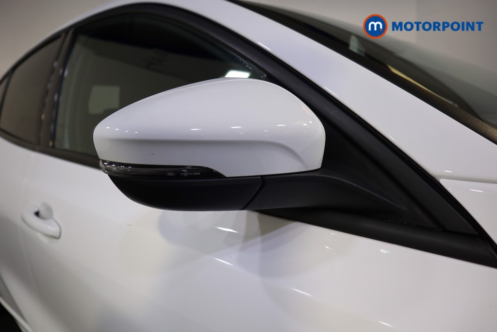 Ford Focus St-Line Edition Manual Petrol-Electric Hybrid Hatchback - Stock Number (1540407) - 22nd supplementary image