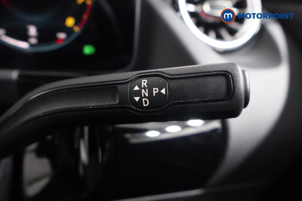 Mercedes-Benz B Class Amg Line Automatic Petrol Hatchback - Stock Number (1540737) - 9th supplementary image