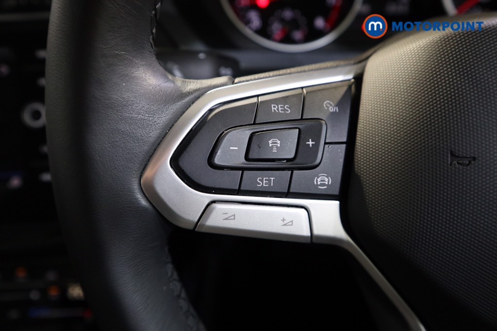 Volkswagen Tiguan Life Manual Petrol SUV - Stock Number (1540919) - 3rd supplementary image