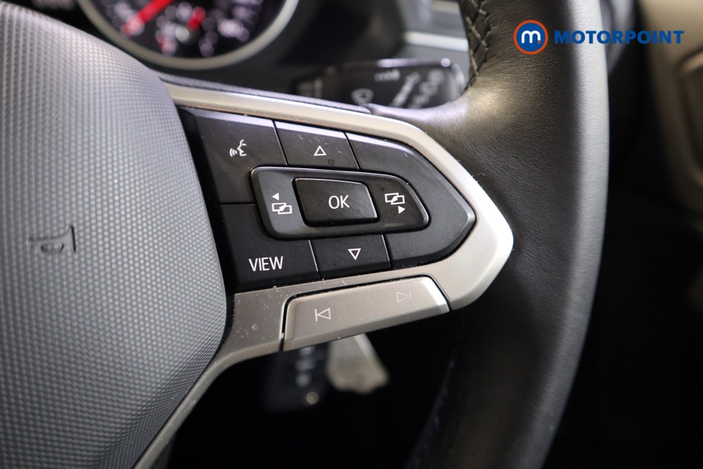 Volkswagen Tiguan Life Manual Petrol SUV - Stock Number (1540919) - 4th supplementary image