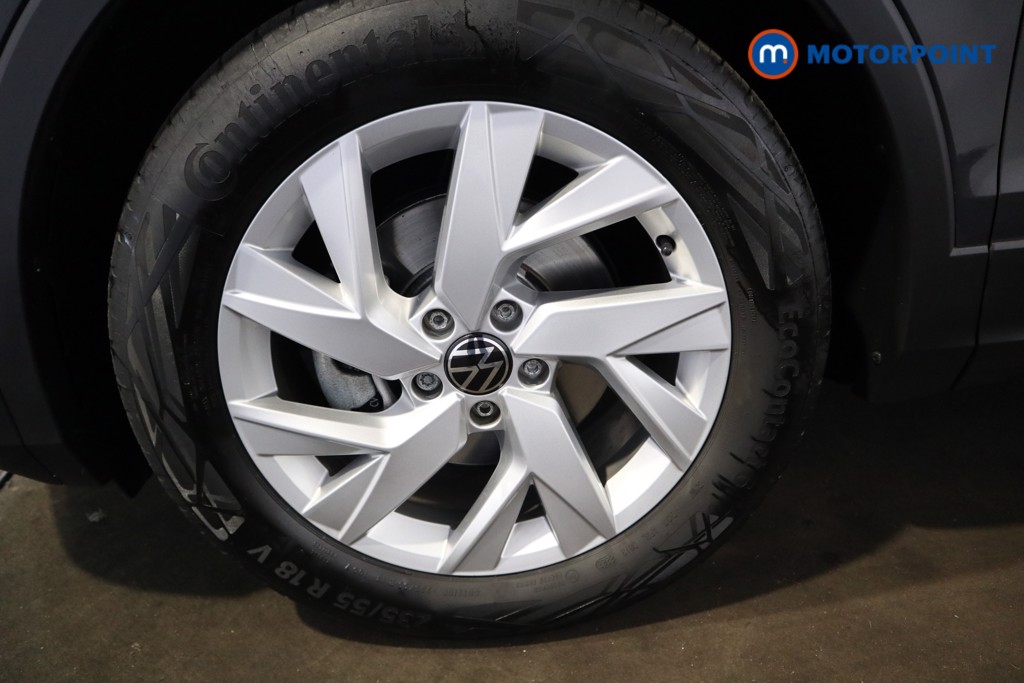 Volkswagen Tiguan Life Manual Petrol SUV - Stock Number (1540919) - 17th supplementary image