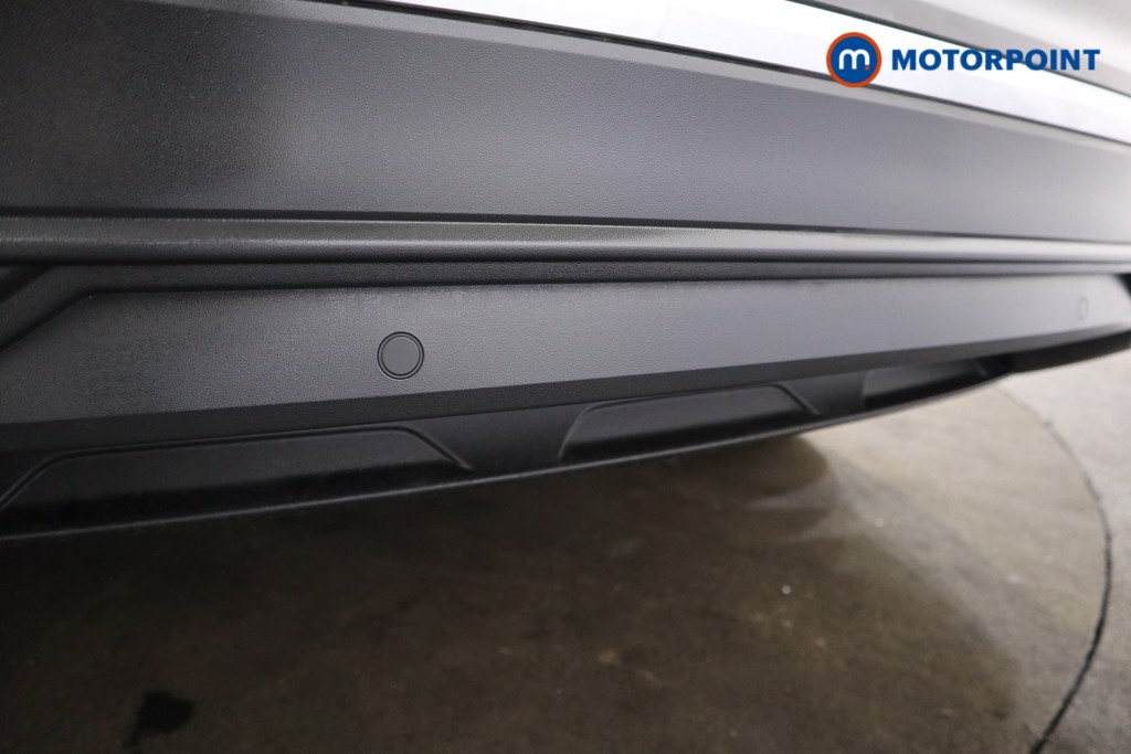 Volkswagen Tiguan Life Manual Petrol SUV - Stock Number (1540919) - 19th supplementary image