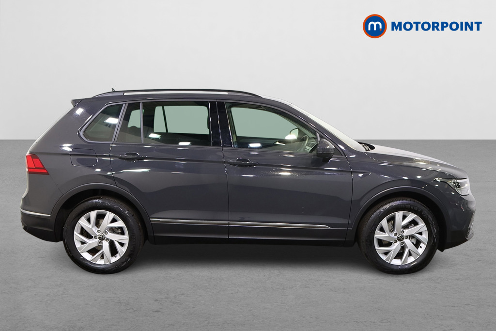 Volkswagen Tiguan Life Manual Petrol SUV - Stock Number (1540919) - Drivers side