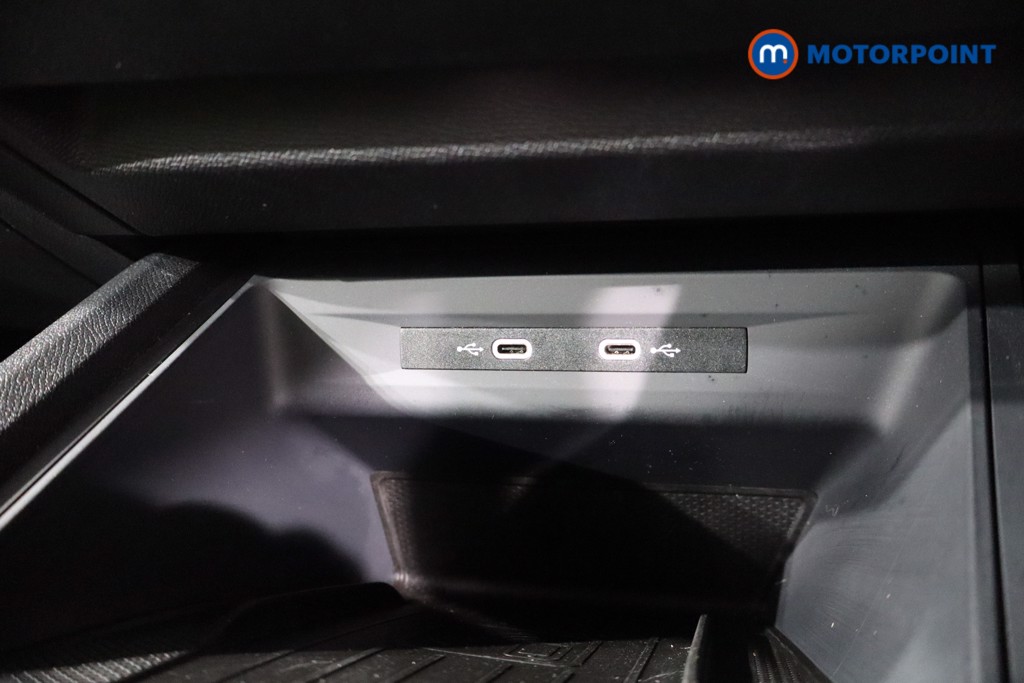 Cupra Formentor V2 Manual Petrol SUV - Stock Number (1541326) - 17th supplementary image