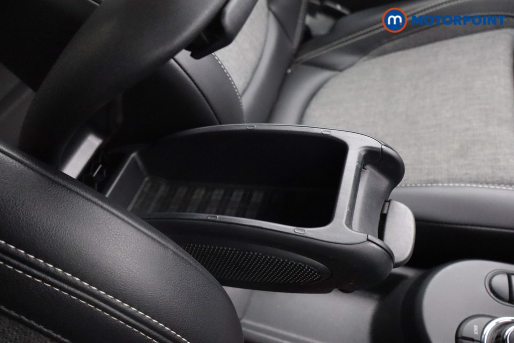 Mini Hatchback Cooper S Level 2 Automatic Electric Hatchback - Stock Number (1541339) - 8th supplementary image