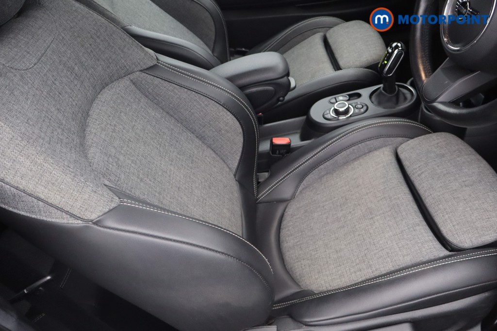 Mini Hatchback Cooper S Level 2 Automatic Electric Hatchback - Stock Number (1541339) - 13th supplementary image