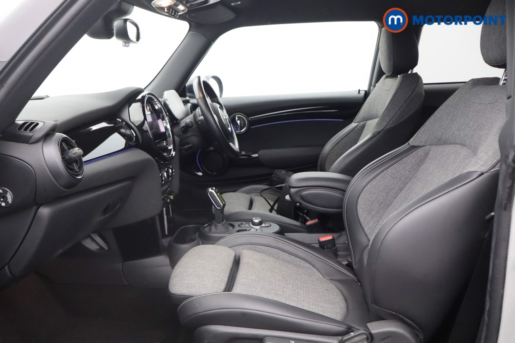 Mini Hatchback Cooper S Level 2 Automatic Electric Hatchback - Stock Number (1541339) - 18th supplementary image