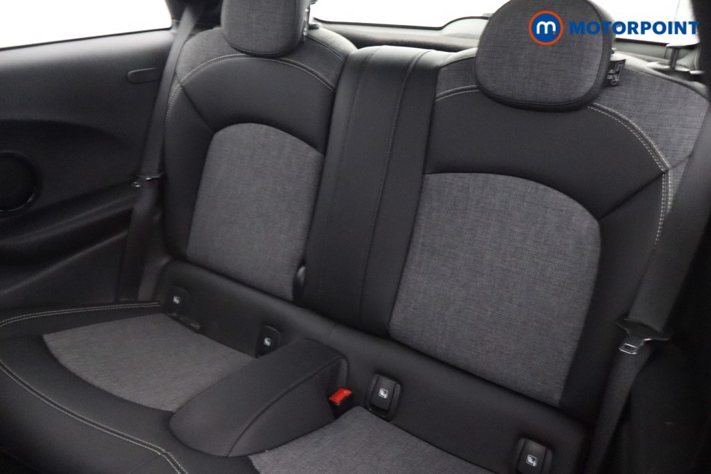 Mini Hatchback Cooper S Level 2 Automatic Electric Hatchback - Stock Number (1541339) - 19th supplementary image