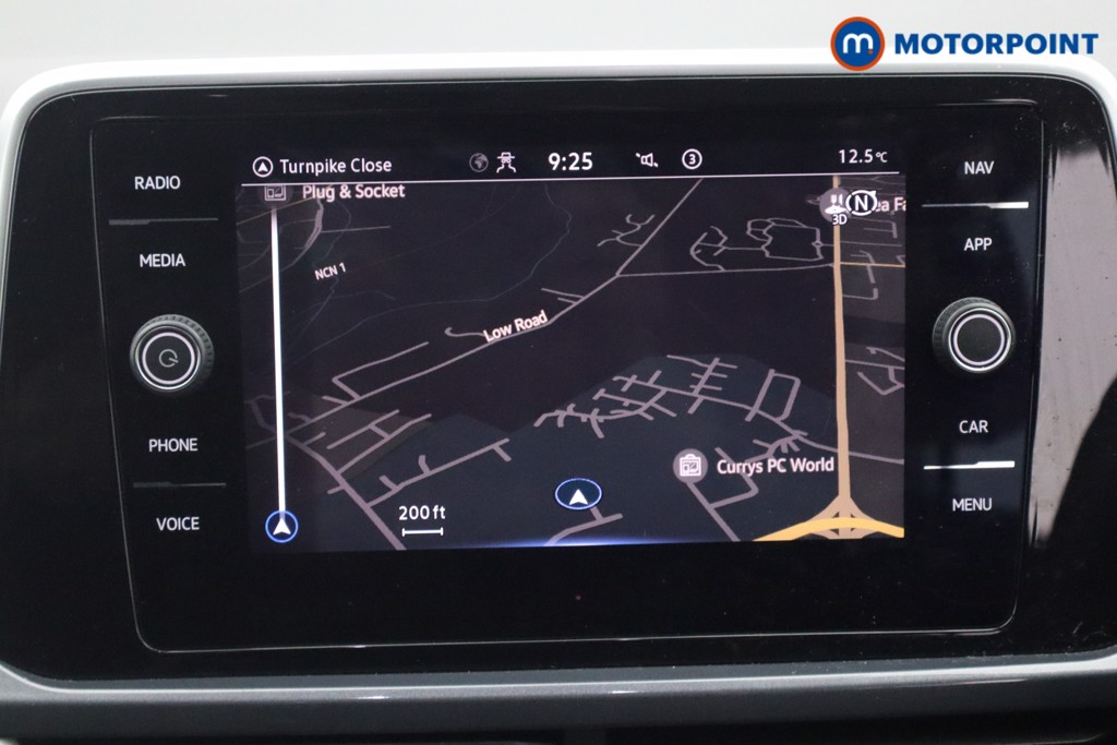 Volkswagen T-Roc Style Automatic Petrol SUV - Stock Number (1541584) - 2nd supplementary image