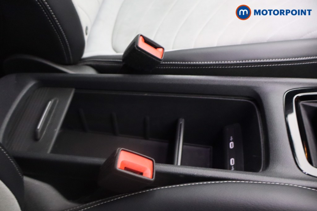 Volkswagen Id.3 Family Pro Automatic Electric Hatchback - Stock Number (1541594) - 8th supplementary image