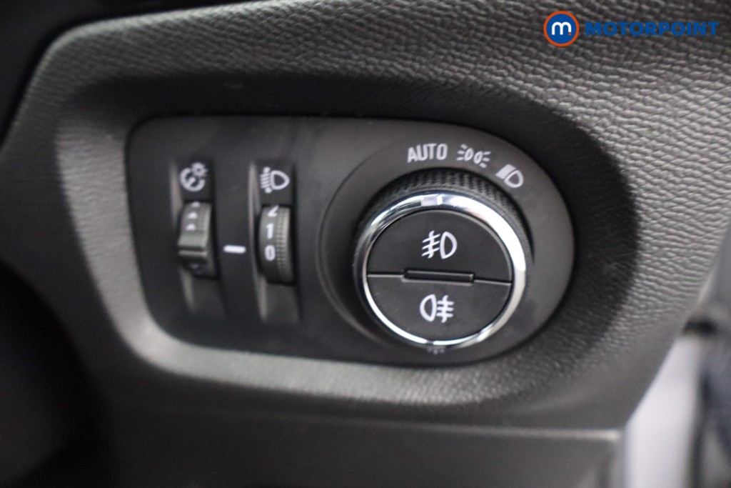 Vauxhall Corsa GS Manual Petrol Hatchback - Stock Number (1541763) - 12th supplementary image