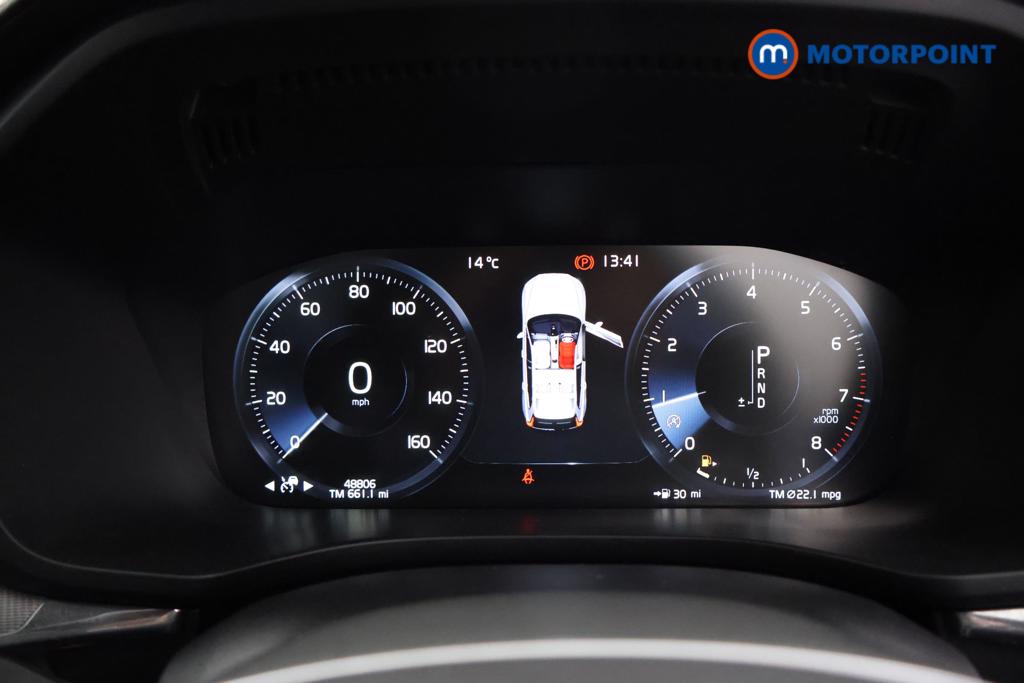 Volvo Xc60 R Design Pro Automatic Petrol SUV - Stock Number (1542000) - 4th supplementary image