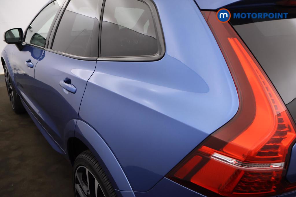 Volvo Xc60 R Design Pro Automatic Petrol SUV - Stock Number (1542000) - 14th supplementary image