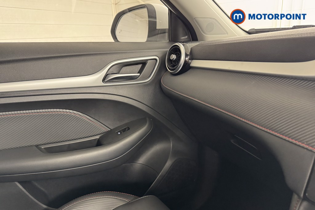 Mg Motor Uk ZS Exclusive Manual Petrol SUV - Stock Number (1542002) - 12th supplementary image