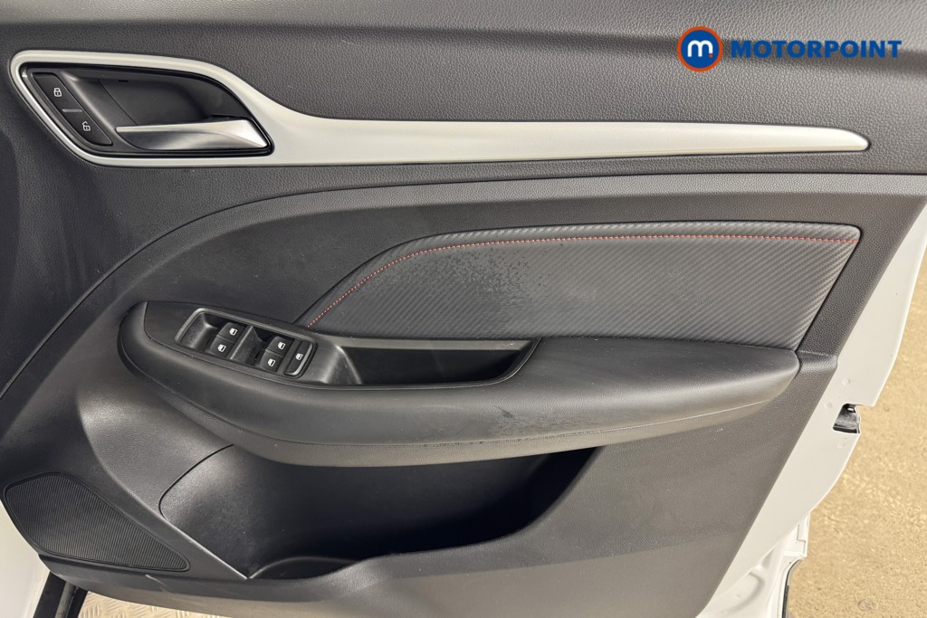Mg Motor Uk ZS Exclusive Manual Petrol SUV - Stock Number (1542002) - 15th supplementary image
