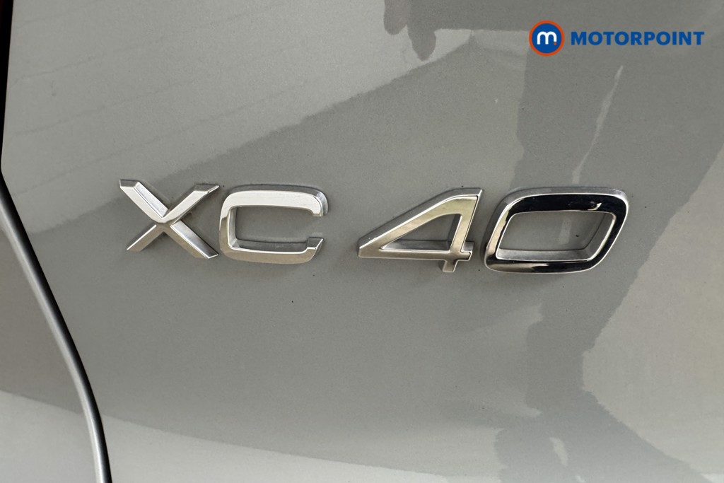 Volvo Xc40 Core Automatic Petrol SUV - Stock Number (1542144) - 20th supplementary image