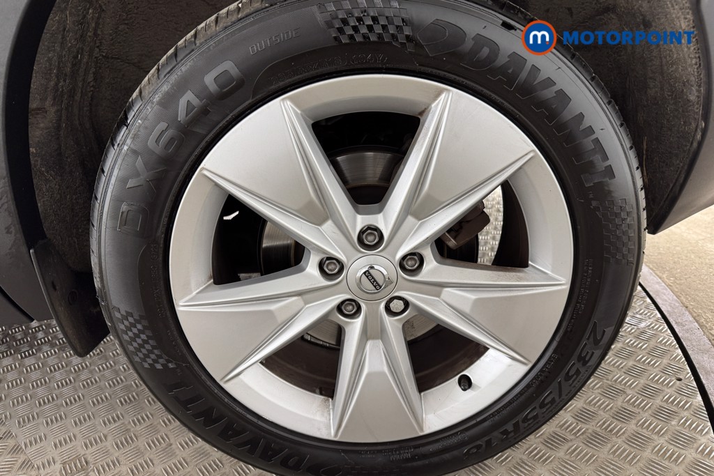 Volvo Xc40 Core Automatic Petrol SUV - Stock Number (1542144) - 25th supplementary image