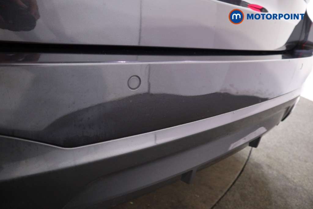 BMW 5 Series M Sport Automatic Petrol Plug-In Hybrid Estate - Stock Number (1542519) - 24th supplementary image