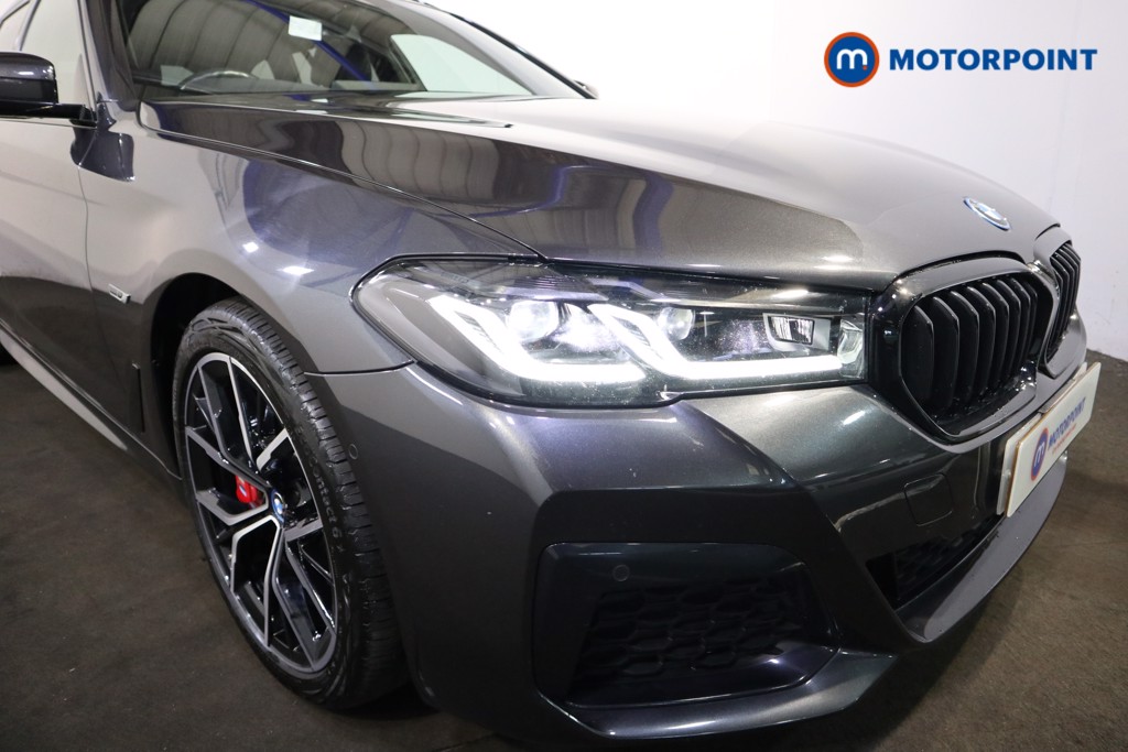 BMW 5 Series M Sport Automatic Petrol Plug-In Hybrid Estate - Stock Number (1542519) - 31st supplementary image