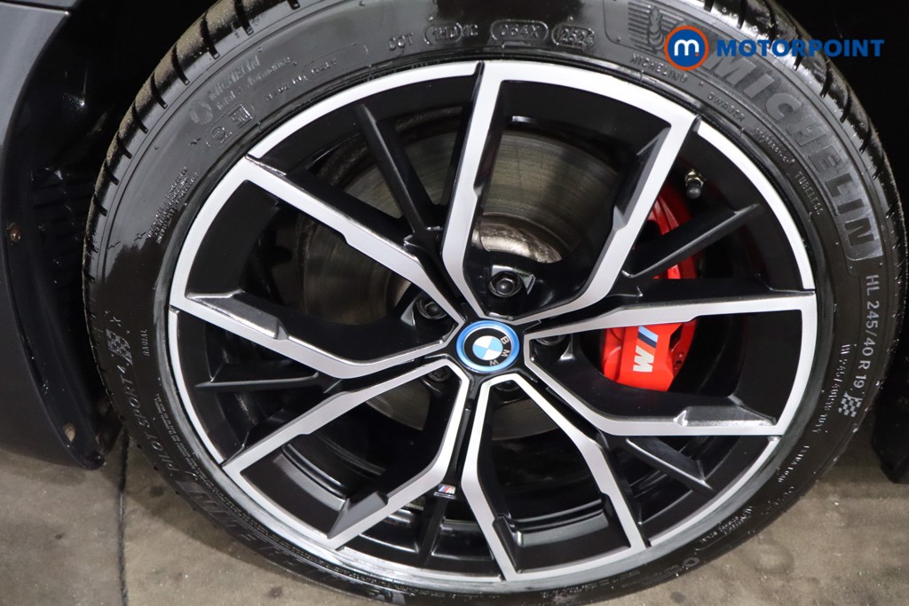 BMW 5 Series M Sport Automatic Petrol Plug-In Hybrid Estate - Stock Number (1542520) - 11th supplementary image