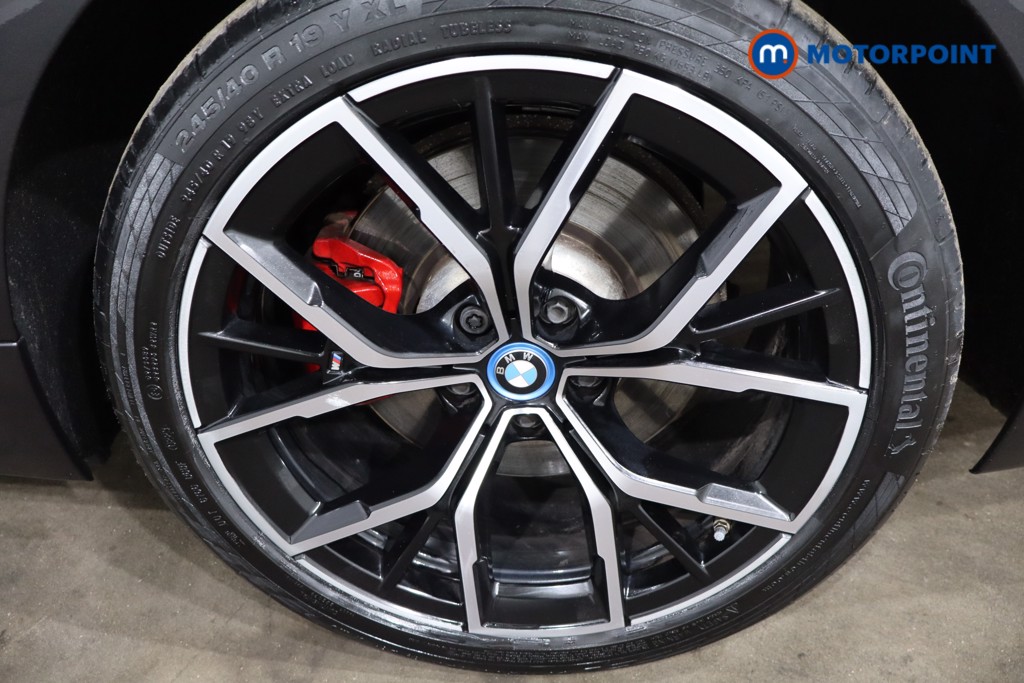 BMW 5 Series M Sport Automatic Petrol Plug-In Hybrid Estate - Stock Number (1542520) - 12th supplementary image