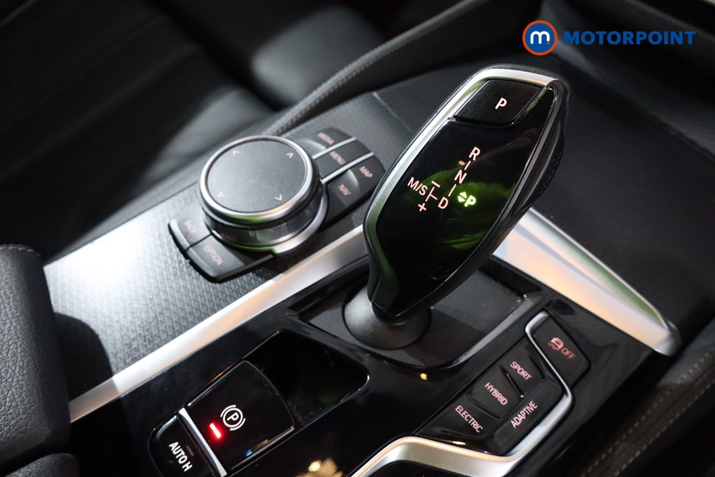 BMW 5 Series M Sport Automatic Petrol Plug-In Hybrid Estate - Stock Number (1542520) - 16th supplementary image