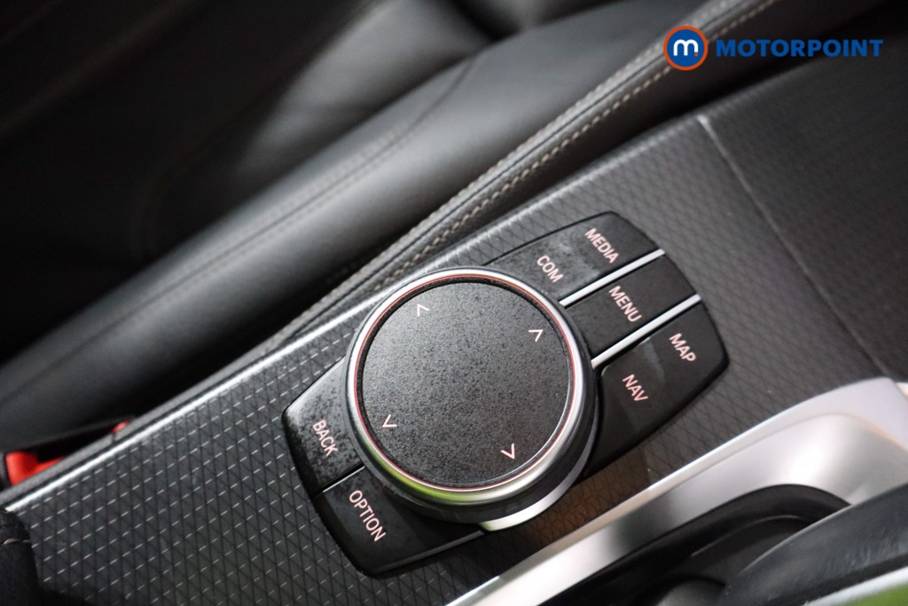 BMW 5 Series M Sport Automatic Petrol Plug-In Hybrid Estate - Stock Number (1542520) - 17th supplementary image