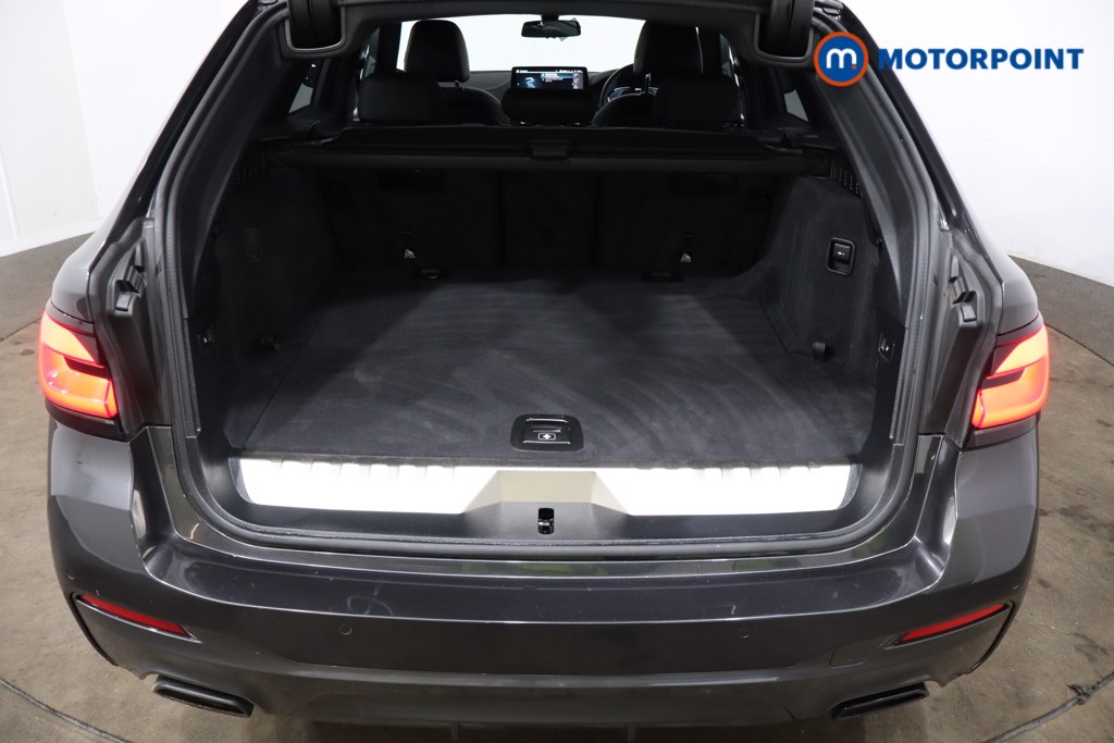 BMW 5 Series M Sport Automatic Petrol Plug-In Hybrid Estate - Stock Number (1542520) - 34th supplementary image