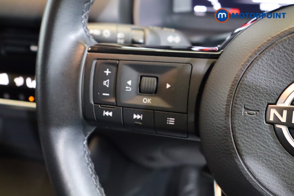 Nissan Qashqai N-Connecta Manual Petrol SUV - Stock Number (1542740) - 3rd supplementary image