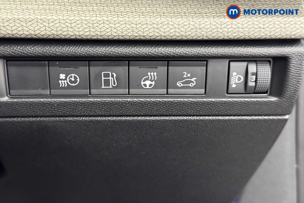Citroen C5 X Shine Plus Automatic Petrol Plug-In Hybrid Hatchback - Stock Number (1542753) - 15th supplementary image