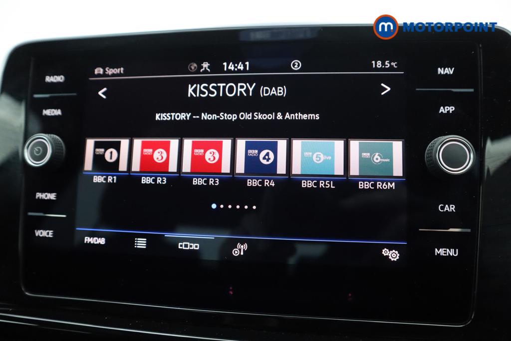Volkswagen T-Roc R-Line Manual Petrol SUV - Stock Number (1542860) - 4th supplementary image