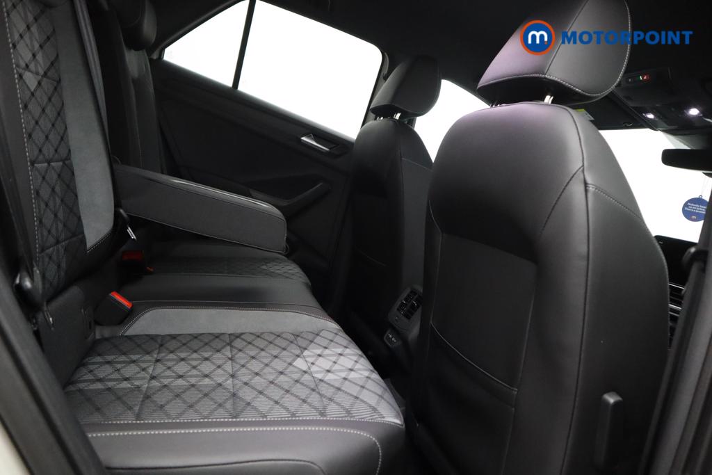 Volkswagen T-Roc R-Line Manual Petrol SUV - Stock Number (1542860) - 20th supplementary image
