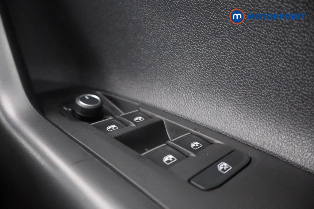 Volkswagen Polo R-Line Automatic Petrol Hatchback - Stock Number (1543024) - 13th supplementary image