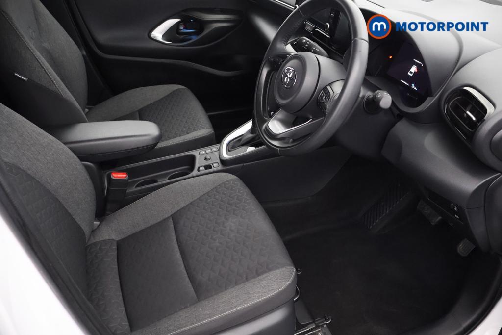 Toyota Yaris Cross Design Automatic Petrol-Electric Hybrid Estate - Stock Number (1543289) - 12th supplementary image